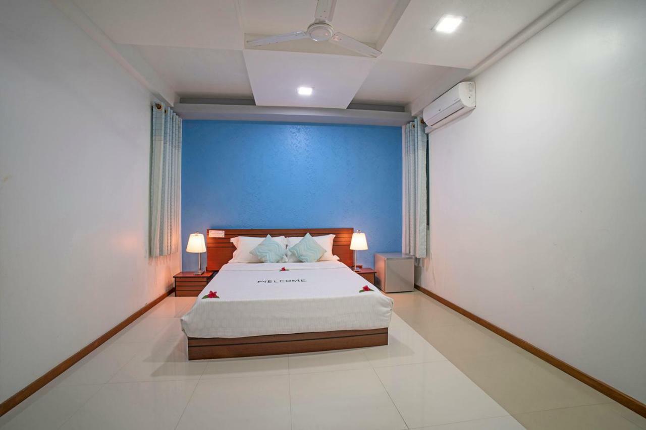 Ocean Village Maldives Holhudhoo Buitenkant foto